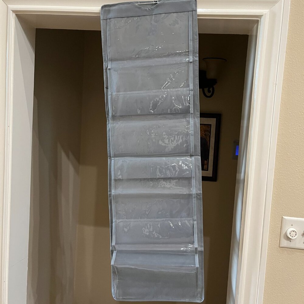 NIP 8-Slot Grey Purse Organizer